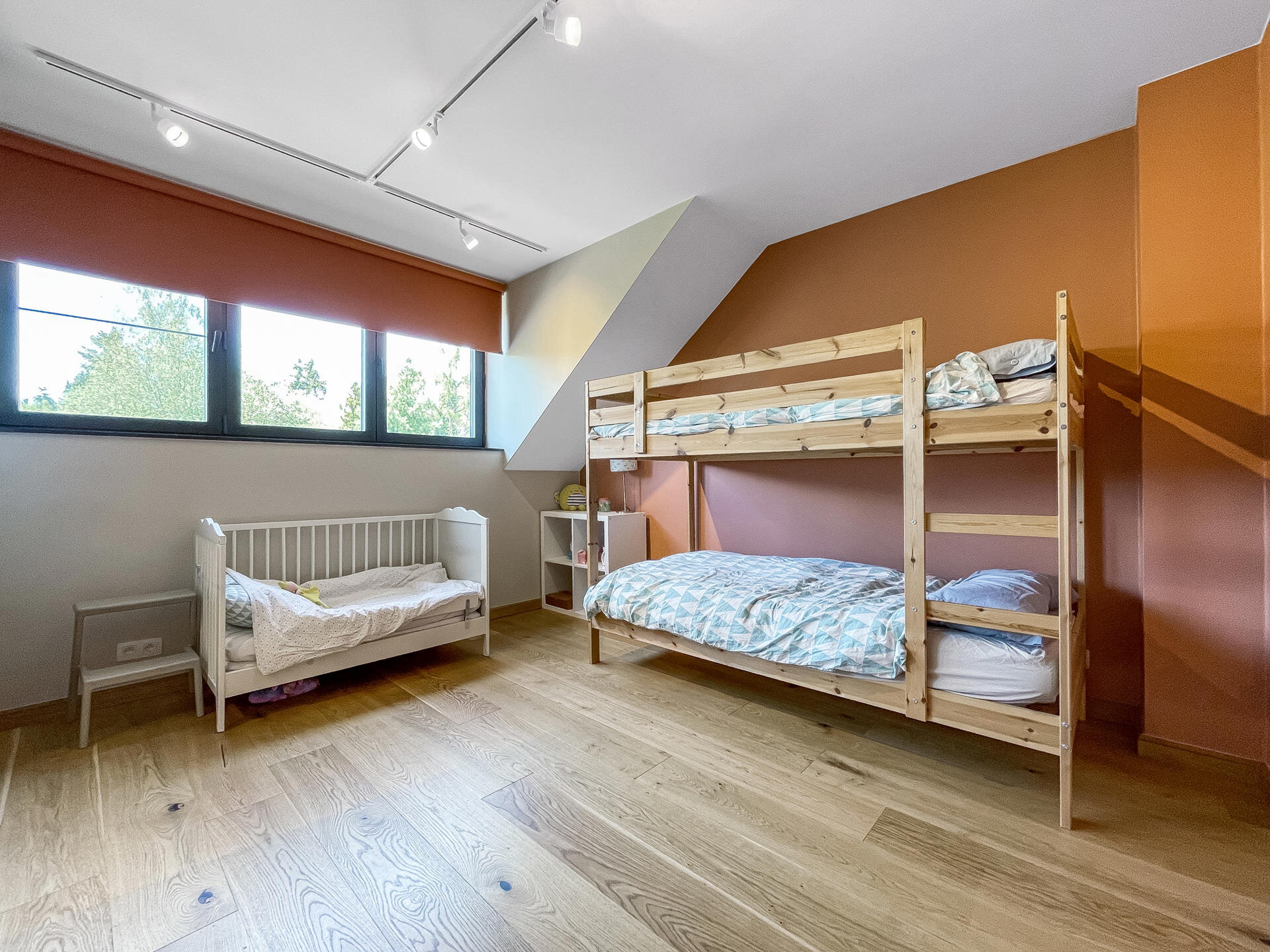 e7fede5b897848bba0dcb86c37b3f9a3.jpg