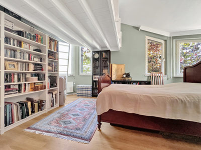 6b0fb7fdfa6c46fdb22063ee45dd4e0d.jpg